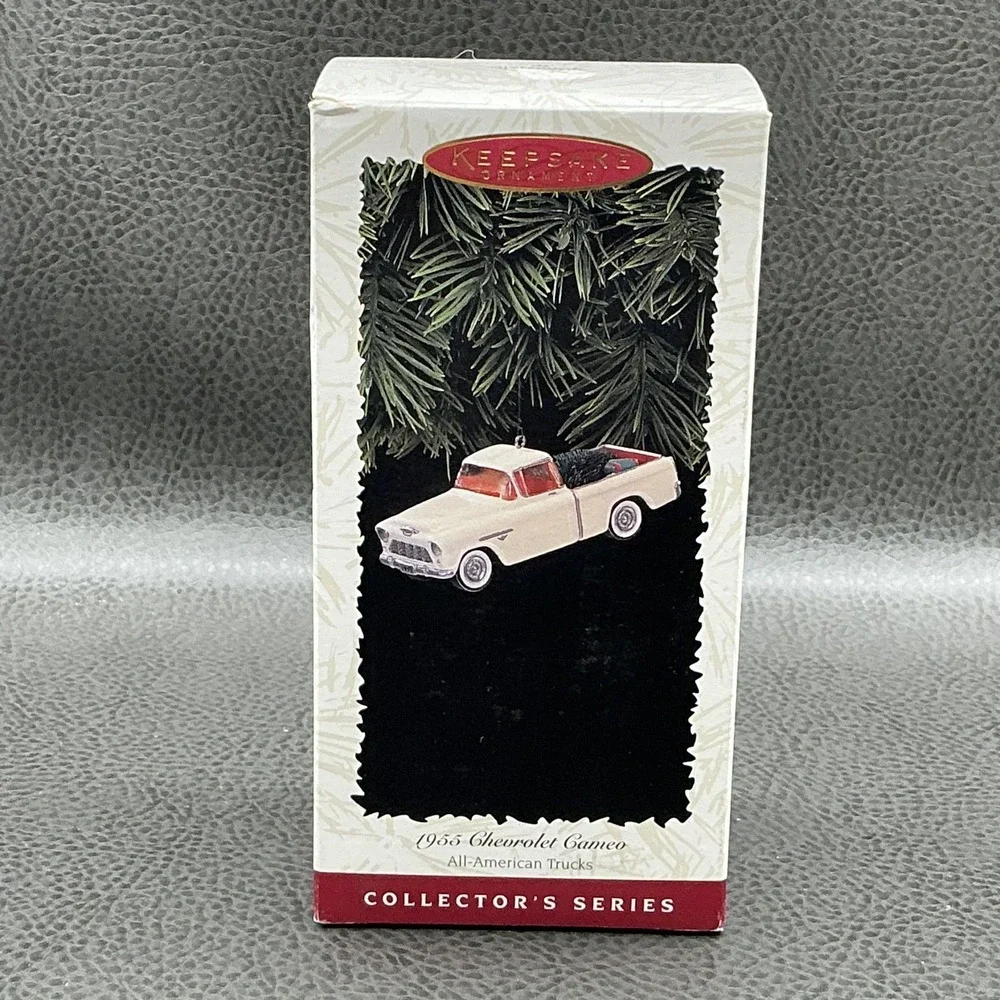 Vintage 1996 Hallmark Keepsake 1956 Chevrolet Cameo Pickup Truck Ornament W Box